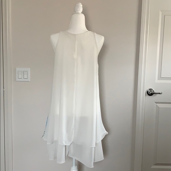 White with flowers dress - Picture 3 of 4